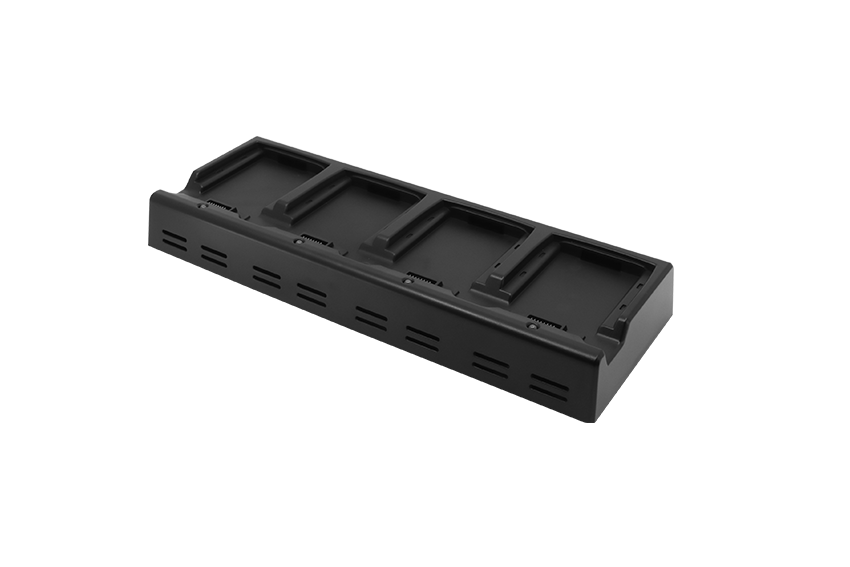 4スロットバッテリー充電器